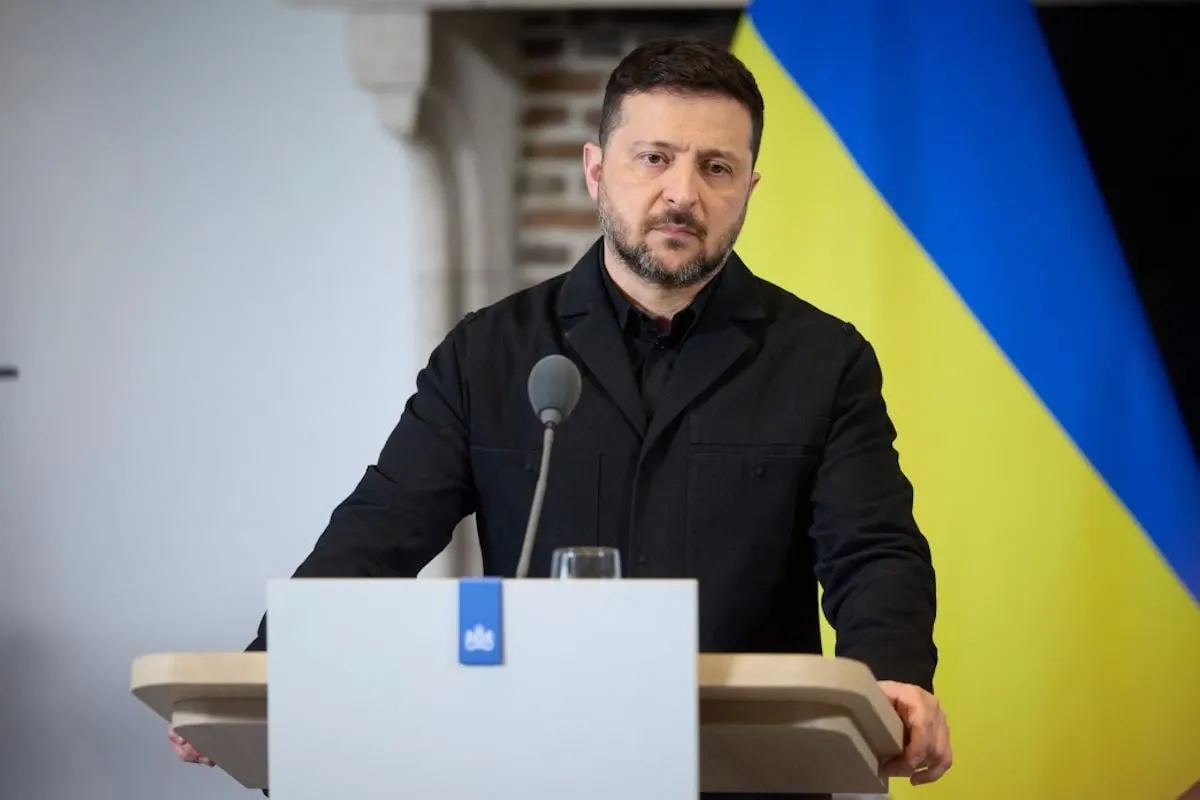 Президент Украины сообщил, что примерно 60% всех потерь российских сил составляют безвозвратные потери; по его словам, Москва готовится расширить мобилизацию и наращивать наступательный потенциал.