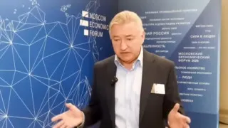 Руководитель крупного машиностроительного завода и академик РАН заявили о фундаментальном кризисе в экономике России, провале программ импортозамещения, деградации промышленности и низких доходах населения на фоне замедления роста ВВП.
