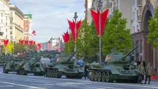 Военные приоритеты перестроили российскую экономику, усилив сырьевую зависимость, неравенство и институциональную деградацию. Даже после окончания войны структурные проблемы, демографический удар и ловушка милитаризованного роста сохранятся, а переход к мирной модели потребует глубокой политической и экономической перестройки.