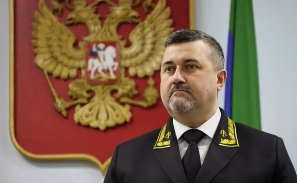 Указ о назначении опубликован на официальном портале правовой информации. Щукин сменит Сергея Меликова, ушедшего с поста 30 апреля; Президент поддержал его кандидатуру. Щукину 49 лет, большую часть карьеры он работал в судебной системе.