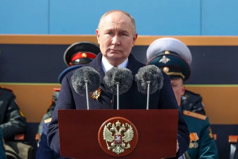 Пресс‑секретарь президента считает, что мировое сообщество с интересом ждёт обращения главы государства 9 мая, и это оправданно — по его словам, выступление будет очень важным.