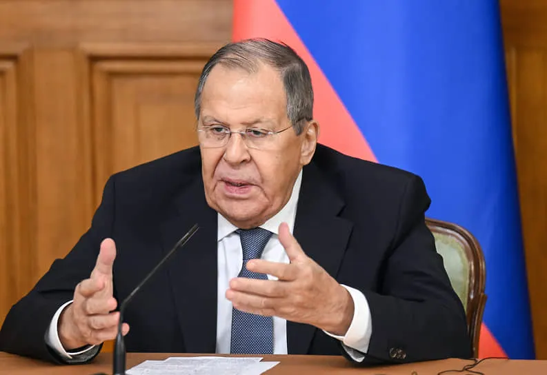 Глава МИД сообщил, что информационная война вокруг операции продолжится и будет обостряться.