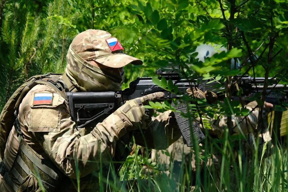 Аналитики Института по изучению войны считают, что планы Москвы захватить весь Донбас не соответствуют реальности на поле боя — перспективы остаются неясными из‑за замедления темпов, укреплений и контратак украинских сил.