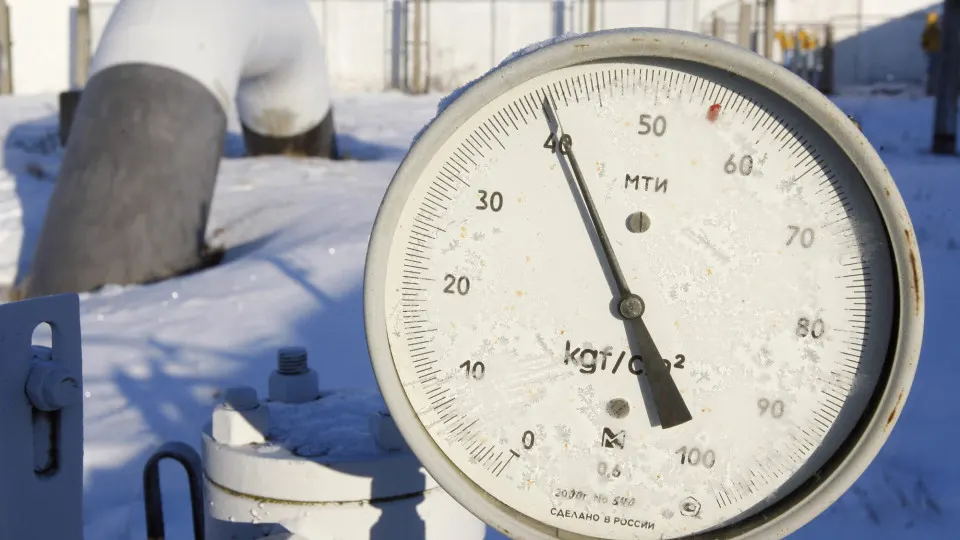 В макропрогнозе учтено сокращение цены на газ по «Силе Сибири» для Китая до $223,9 за 1 000 м³ в следующем году и пересмотрены прогнозы экспорта на ближайшие годы.