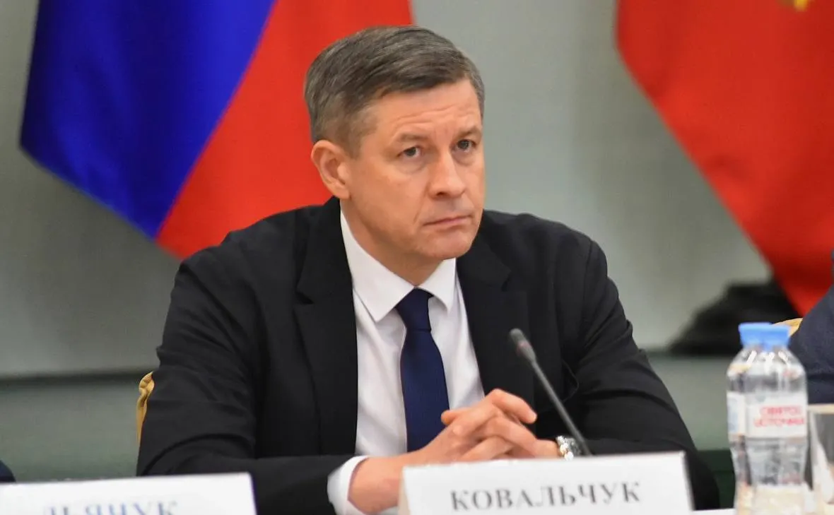 Временно исполняющий обязанности губернатора Брянской области подписал указ об отставке регионального кабинета министров. Новый состав правительства пока не представлен.