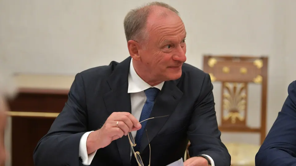 Госпакет агрохолдинга «Русагро» передан в управление дочерней структуре Россельхозбанка — «РСХБ Финанс». Компания, крупный производитель свинины и сахара, была изъята у владельца по решению суда; это часть масштабной волны национализаций.