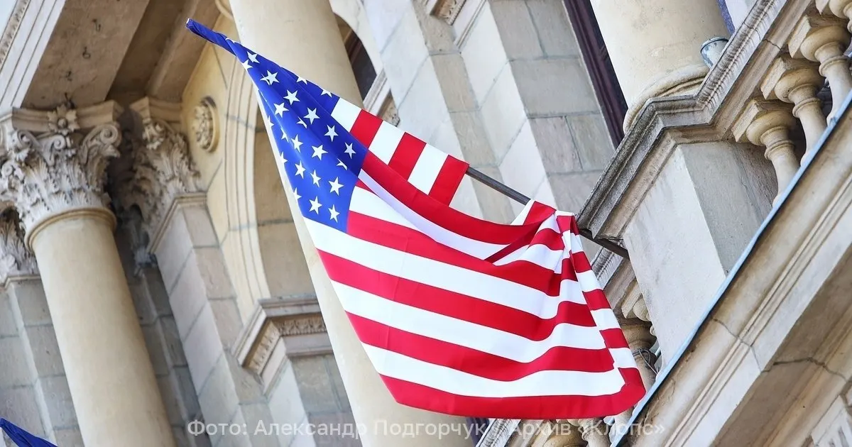 Президент США сообщил о соглашении с Ираном и разрешил немедленное прекращение морской блокады; подписание меморандума запланировано на 19 июня, а Росавиация ввела временные ограничения на рейсы в Иран в ночные и утренние часы.