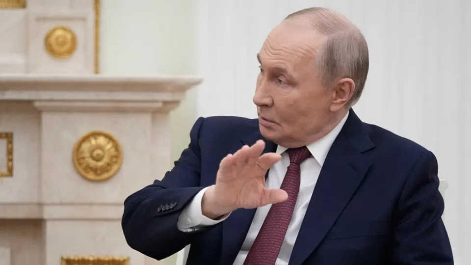 На фоне роста национализаций в России частные активы крупных предпринимателей конфискуются или изымаются по антикоррупционным основаниям; масштаб ударов достигает триллионов рублей.