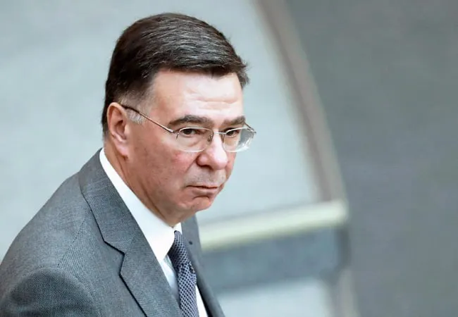Заместитель министра иностранных дел Александр Панкин на Петербургском международном экономическом форуме заявил о стабильности российской экономики и отверг определение «бензоколонка».