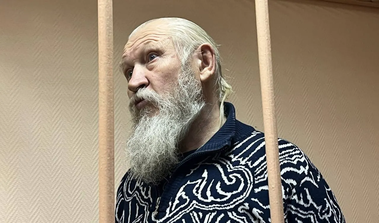 Росфинмониторинг обновил перечень: в него попал бывший депутат Госдумы от ЛДПР Михаил Глущенко, ранее осуждённый за соучастие в убийстве Галины Старовойтовой.
