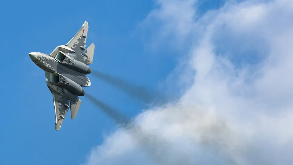 Министерство потребовало оплатить полную стоимость контракта по проекту «Дисплей-И7» после более чем шестилетней просрочки работ. Одновременно снизили целевые показатели и финансирование программ импортозамещения электроники.