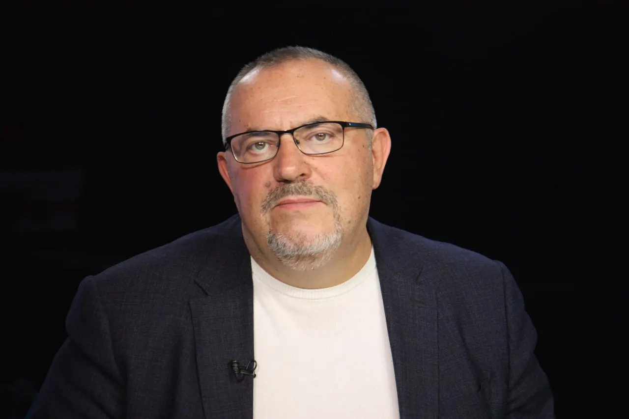Минюст России включил политика Бориса Надеждина в реестр «иностранных агентов». В тот же список попали Тимофей Рогожин, Екатерина Воропай и «Штаб кандидатов».