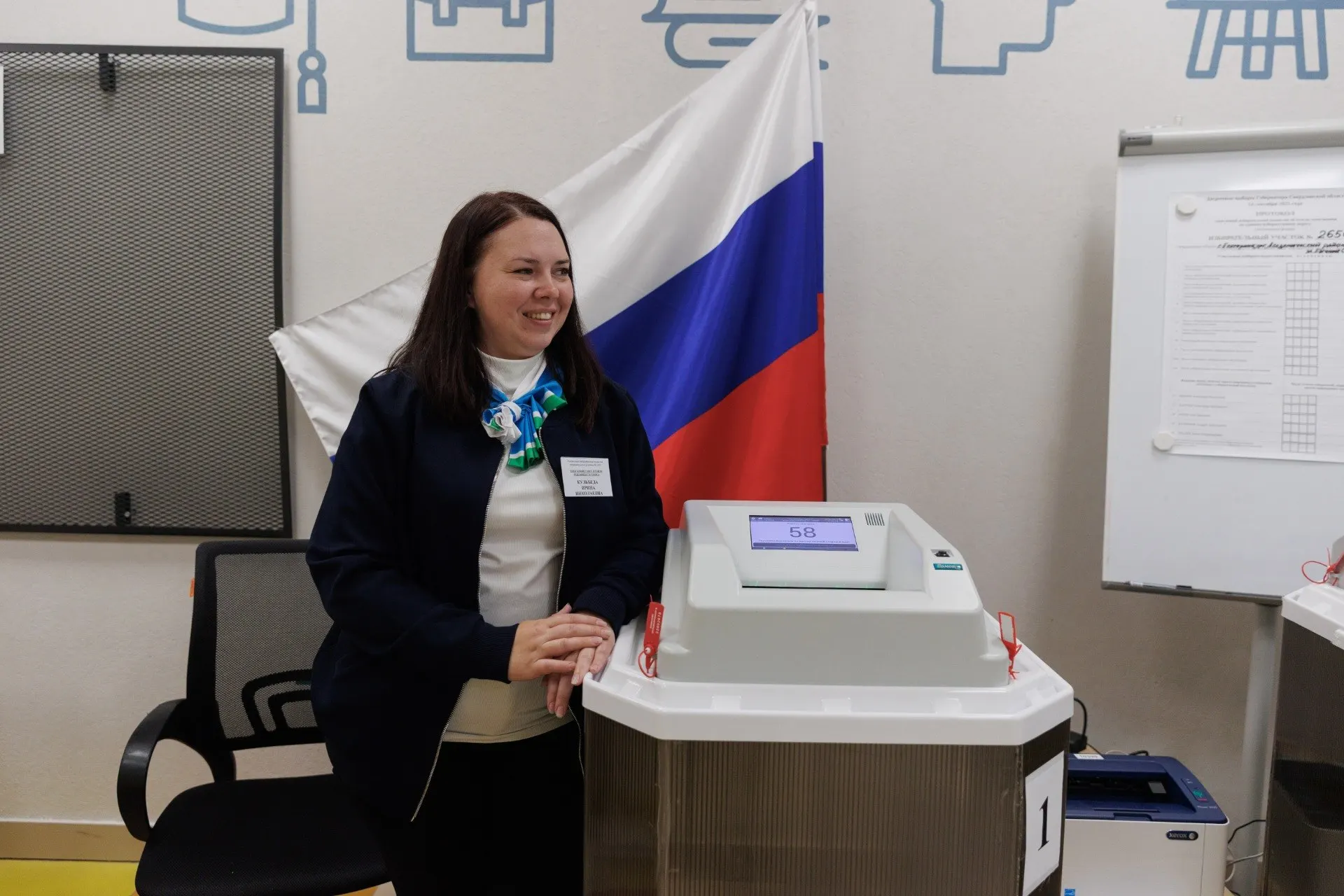 В Петербурге и Ленинградской области зафиксированы заметные показатели явки: 27,10% на Госдуму в Петербурге и 29,73% в Ленобласти, а на региональные выборы — 26,93% и 30,11% соответственно. Голосование продлится три дня.
