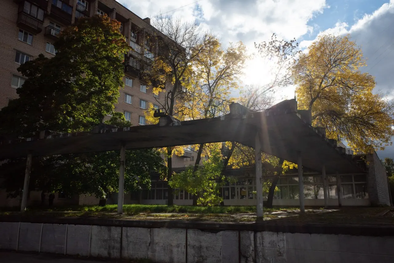 В Петербурге и Ленобласти прошло закрытие мотосезона; суды и задержания продолжаются, есть обновления в России и мире, а также новые события и санкции.